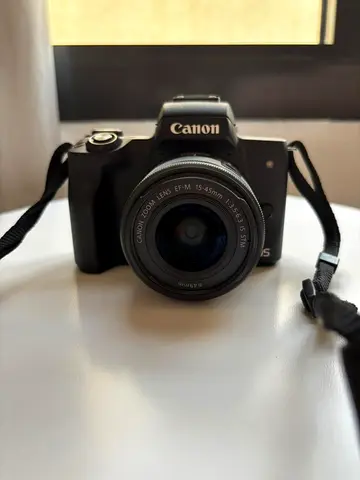 Canon EOS M50 mirrorless camera with EF-M 15-45mm kit lens