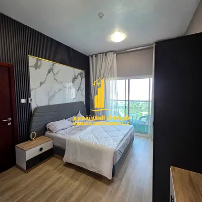 Fully furnished one-bedroom apartment ( 2 bathrooms ) with a hall, with balcony, including all services, with private parking.