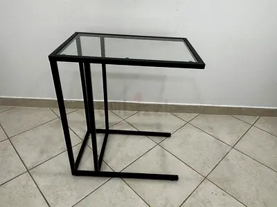 Black Metal Side Table with Glass Top - C-Shaped