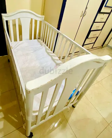 Juniors Brand Baby Crib with Mattress for Sale