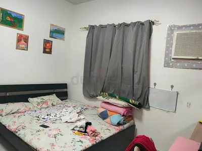 Room available for keralite couple /family near Dafza metro