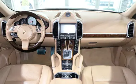 2014 Porsche CAYENNE — миниатюра 11