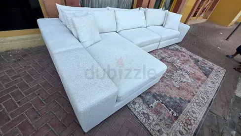 Selling high quality Eichholtz vista Grande Avalon sofa beige