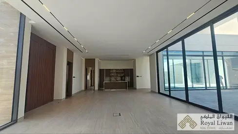 Modern Style | Brand New Luxury 4 BR Villa | Ready to Move in