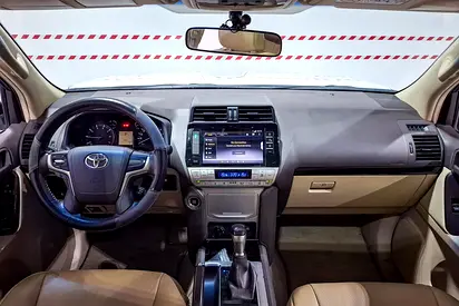 صورة 9 لـ 2018 Toyota PRADO