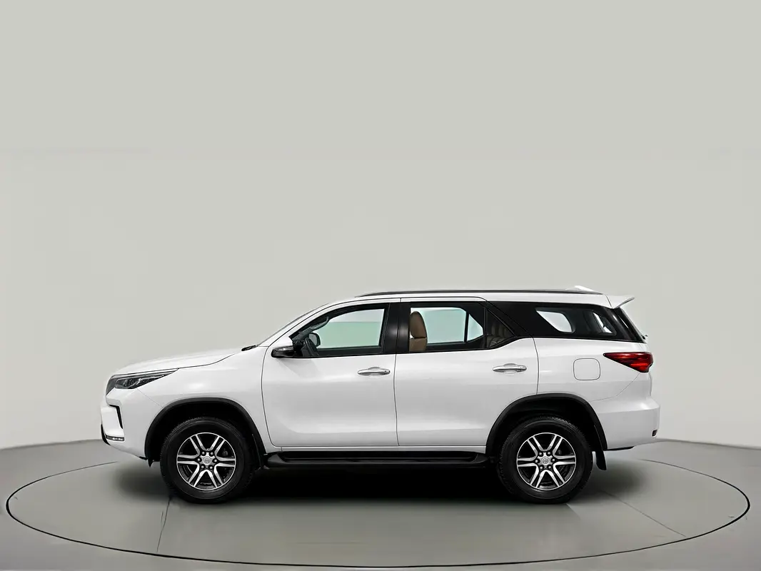 Toyota Fortuner 2024