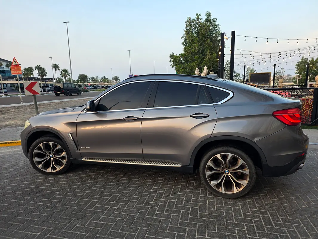 BMW X6 2016 — photo 1 of 7