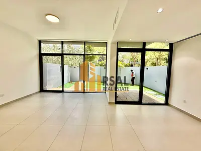 Elegant Design Villa with Maid room | 3 Spacious BR | Hot Offer