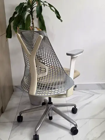 Herman Miller Sayl Office Chair Good Condition With Adjustable Arms