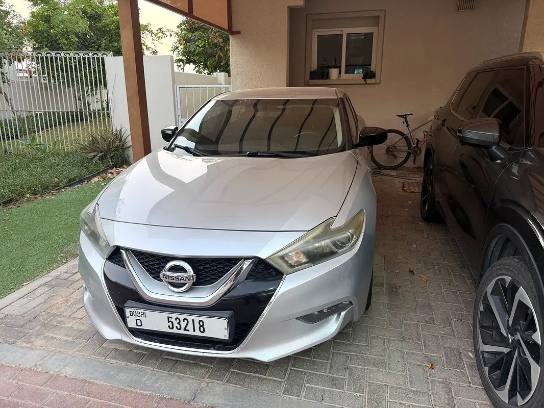 Nissan Maxima 2016 — photo 1 of 4