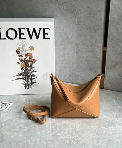 Loewe Puzzle Fold Pouch in Warm Desert Nappa Calfskin