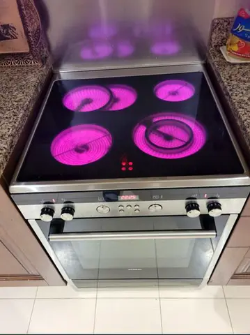 Siemens Electric Ceramic 4 hobs oven fan cooking range 60x60 oven fan digital timer