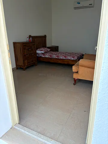 Room and kitchen in Barsha 3