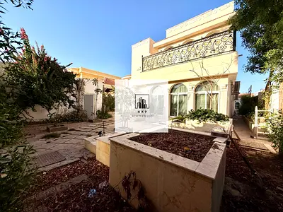 Spacious 5 Master Bedroom Villa | Beach Within Walking Distance