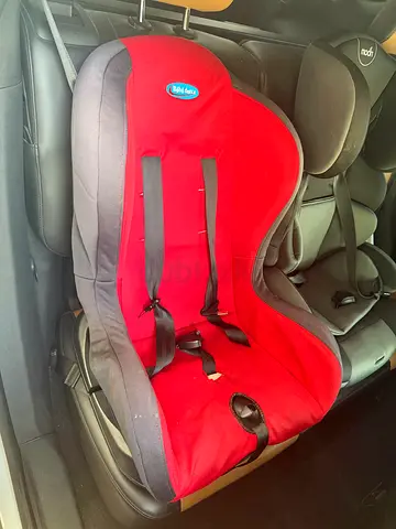 Red Infant Car Seat (pre-owned, clean)