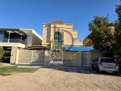 🏡 فيلا للإيجار في المويهات 1 – عجمان | موقع مميز خلف نستو إذا كنت تبحث عن فيلا واسعة بموقع استراتيجي في إمارة عجمان، فهذه فرصة رائعة للسكن العائلي أو