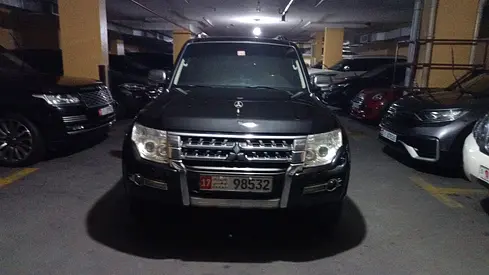Mitsubishi Pajero 2016 GLS Top Line | GCC Specs | Low Mileage