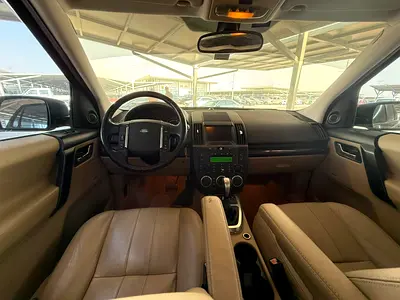 2012 LAND Rover LR2 — фото 8