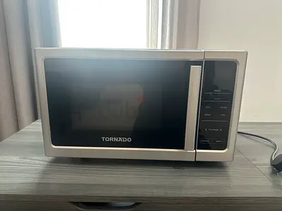 Tornado Microwave Oven 25L