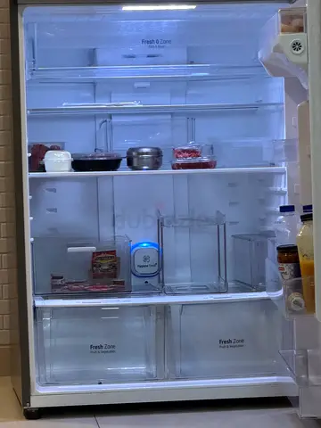 Used double -door refrigerator in good working condition