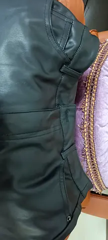 Mini skirt leather black