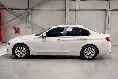 2017 BMW 3-SERIES — миниатюра 5
