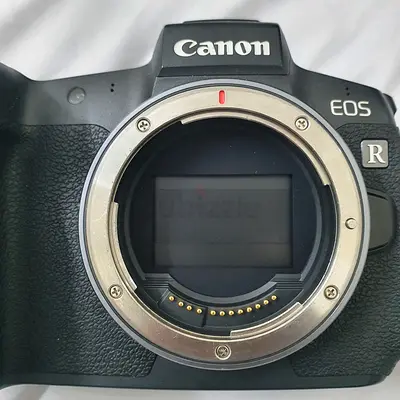 Canon EOS R body (mirrorless) - good condition, shutter count unknown