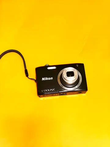 Nikon cool pix