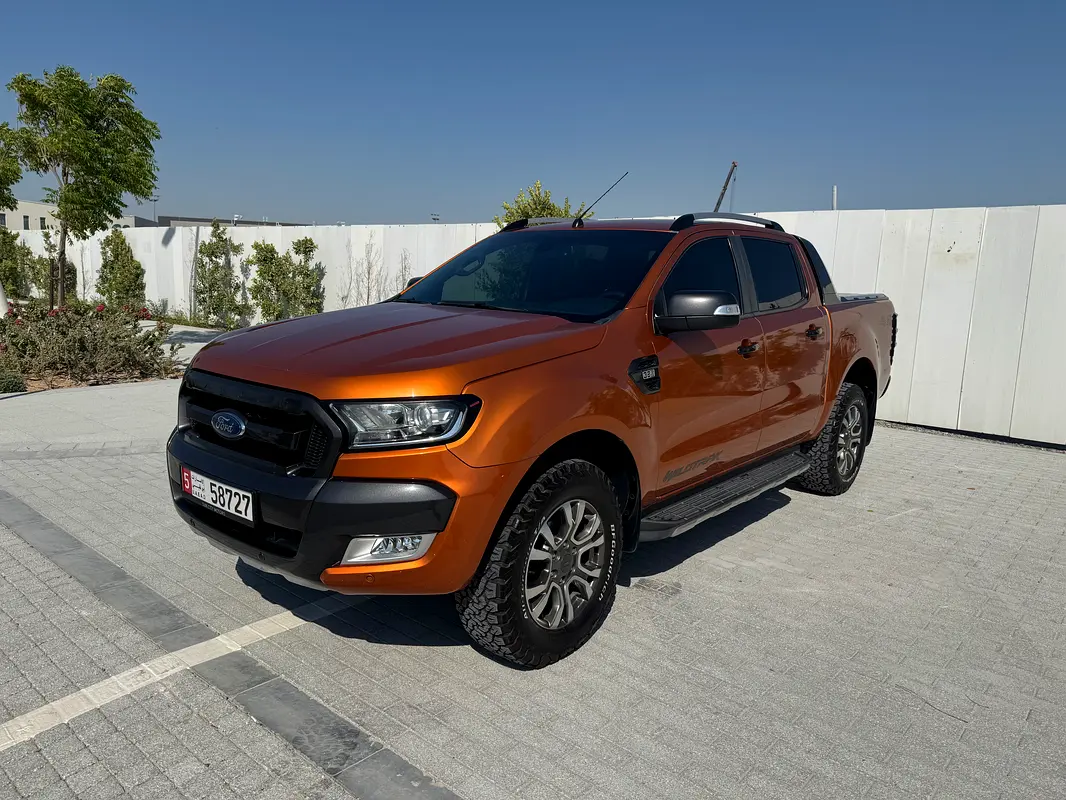 Ford Ranger 2018 — photo 1 of 9