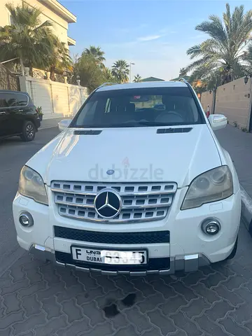 2010 Mercedes-Benz M-Class ML 350 AMG 4MATIC | GCC Specs