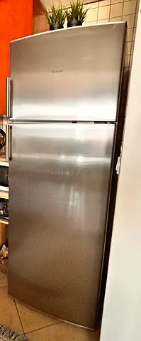 Siemens Stainless 507 litres Steel Double Door Fridge - Good Condition