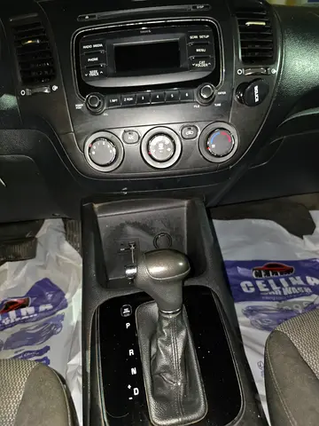 صورة 8 لـ 2017 KIA FORTE