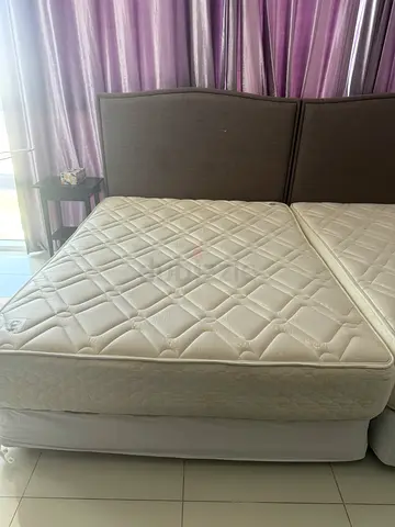 Sealy Queen Size Mattress and Base - Good Condition
