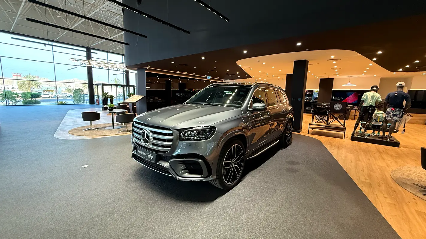 Mercedes-Benz GLS-Class 2025 — photo 1 of 11
