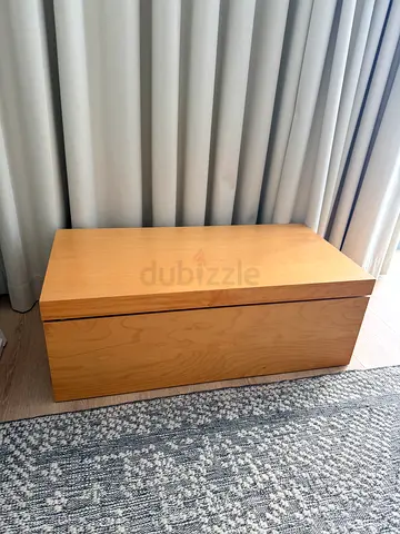 Storage box
