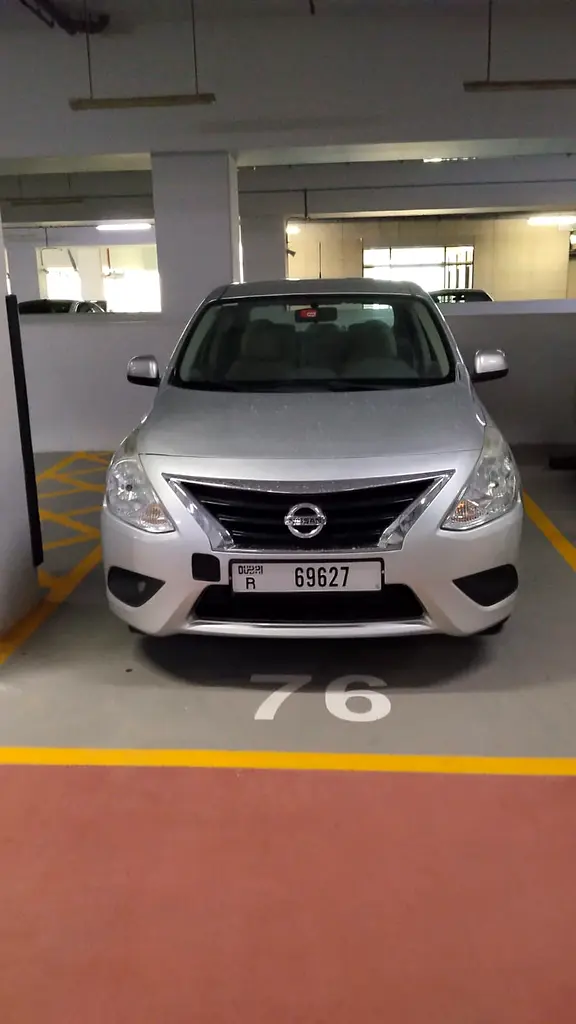 Nissan Sunny 2022 — photo 1 of 10