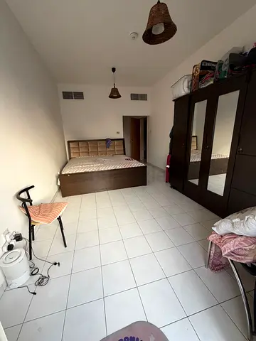 FULLY FURNISHED  ROOM FOR WITH ATTACHED BATHROOM  BALCONY IN ROLLA FOR INDIANS -RENT AL BILS IN