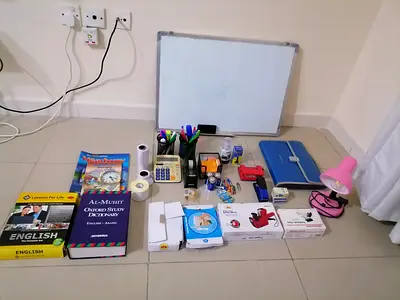 Household stuff all for 100 aed price not negotiatable no bargein pls