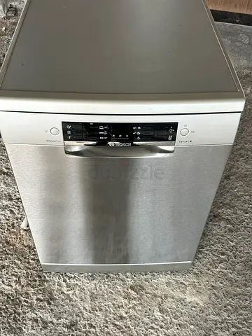 The Bosch Series 4 SMS4ECI26M  Dish washer