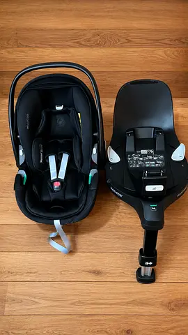 Maxi-Cosi Pebble Pro² + FamilyFix 360 pro Isofix Base – Latest Model