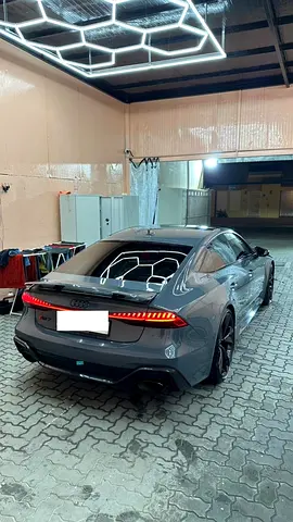 Audi RS7 2021 4.0 TFSI Quattro - High Performance Luxury Sportback