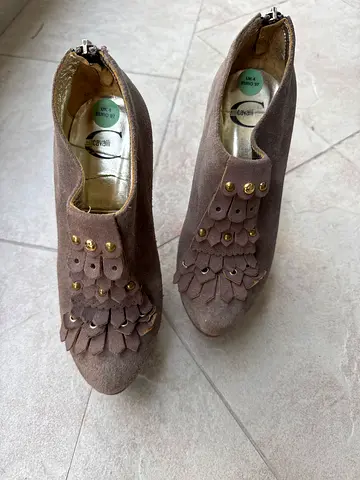 Just Cavalli Brown suede womens ankle booties with tassel , size 37