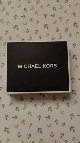 Michael Kors Hudson Empire Logo Billfold Wallet - Black/Grey
