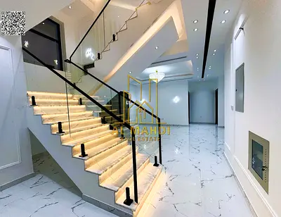 فيلا مع رووف السعر رسوم التسجيل والتملك ، تصميم عصري وتشطيبات راقية  موقع متميز.