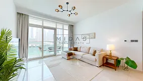 Waterfront Living I Vacant I Beach Access I Luxury