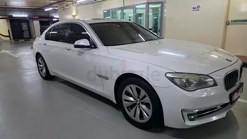 BMW 7-Series 740Li Exclusive 2014 GCC Specs