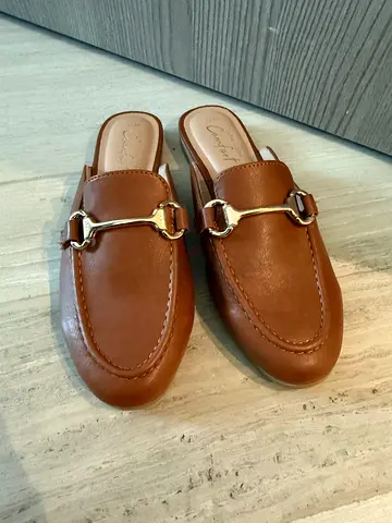 Shoes - uk size 3 - studio city