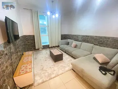 One bedroom apartment with living room for annual rent furnished, at a very special price with payment facilities in six checks Excellent location