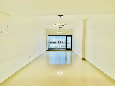 SPACIOUS 2BHK APARTMENT IN THE HEART OF DUBAI || HUGE BALCONY || NEAR TO METRO