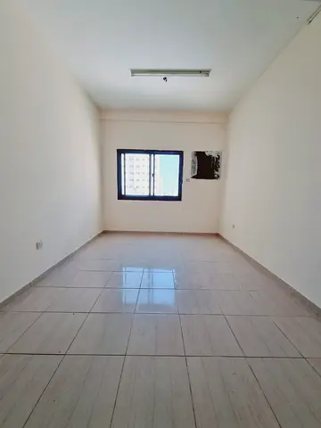 HOT OFFER 1BHK KITCHEN WITH BALCONY CENTRAL GAS NEAR TO PARK PRICE ONLY 24999